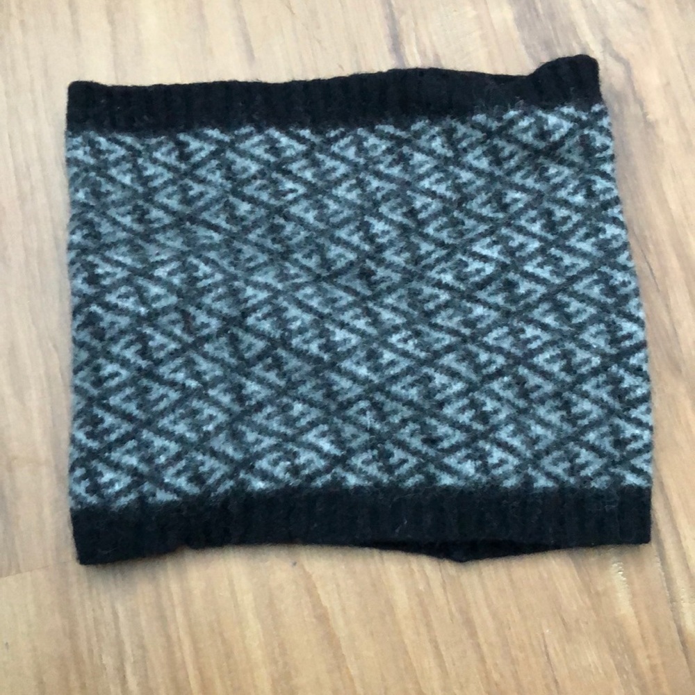 kids Fendi Logo Scarf